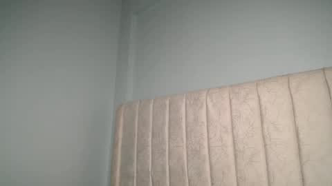 Snapshot of love_miah chatting on 15, 10, 2025 Miah online show from 15, 10, 2025