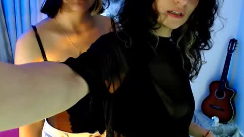 Melisa Emily online show from 11, 3, 2026