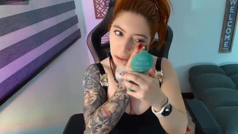 Snapshot of love_sharol chatting on 10, 12, 2024 Sharol Leon online show from 10, 12, 2024