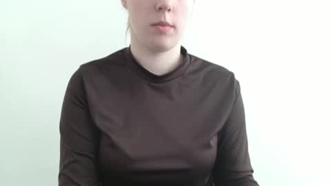 Vivian online show from 5, 3, 2026