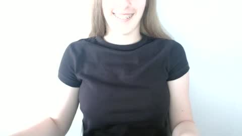 Vivian online show from 6, 7, 2026