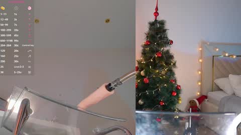 Snapshot of lovebabyblush chatting on 20, 12, 2024 Shynie online show from 20, 12, 2024