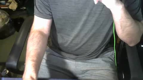 Snapshot of lovebird71 chatting on 14, 11, 2025 lovebird71 online show from 14, 11, 2025