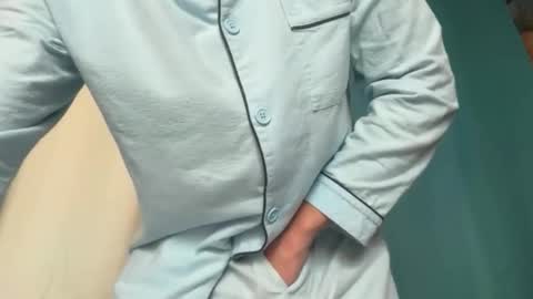 Snapshot of lovecoquin chatting on 30, 10, 2025 lovecoquin online show from 30, 10, 2025