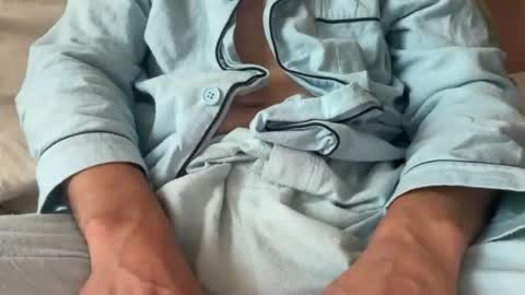 Snapshot of lovecoquin chatting on 4, 11, 2025 lovecoquin online show from 4, 11, 2025