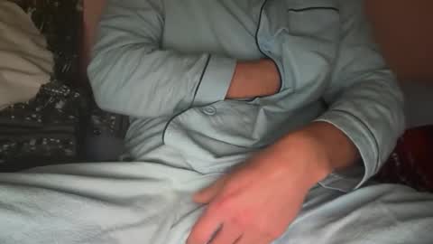 Snapshot of lovecoquin chatting on 17, 11, 2025 lovecoquin online show from 17, 11, 2025