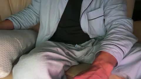 Snapshot of lovecoquin chatting on 2, 12, 2025 lovecoquin online show from 2, 12, 2025