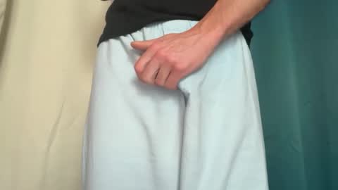 Snapshot of lovecoquin chatting on 22, 12, 2025 lovecoquin online show from 22, 12, 2025