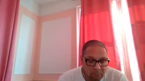 lovecumpigdaddy online show from 29, 6, 2026