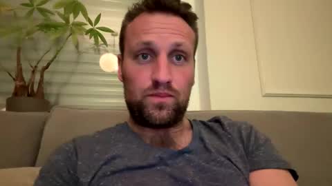 lovefuesse online show from 7, 3, 2026