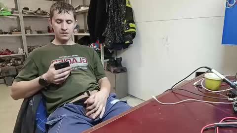 Snapshot of lovejimmi chatting on 2, 12, 2025 lovejimmi online show from 2, 12, 2025