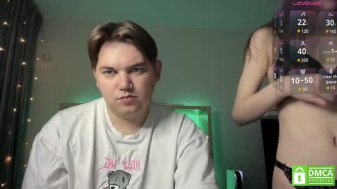 Mileena and Oliver online show from 26, 1, 2025