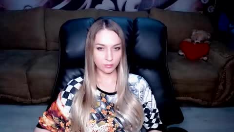 private open online show from 24, 10, 2025