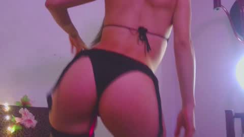 Snapshot of lovely_akira_xwx chatting on 16, 2, 2025 Tami online show from 16, 2, 2025