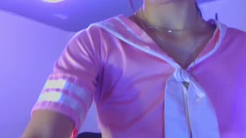 Snapshot of lovely_akira_xwx chatting on 4, 3, 2025 Tami online show from 4, 3, 2025