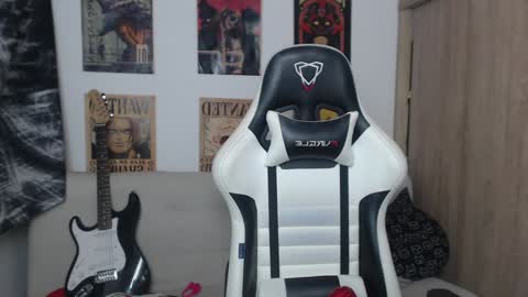 Cassie online show from 22, 1, 2025