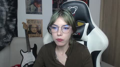 Cassie online show from 30, 1, 2025