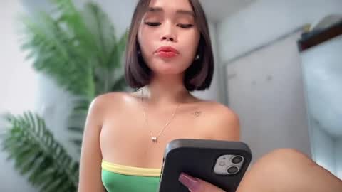 lovely_cittie18 online show from 15, 5, 2026