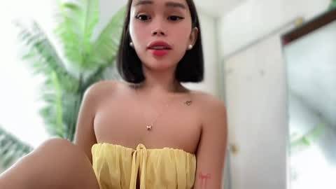 lovely_cittie18 online show from 17, 6, 2026