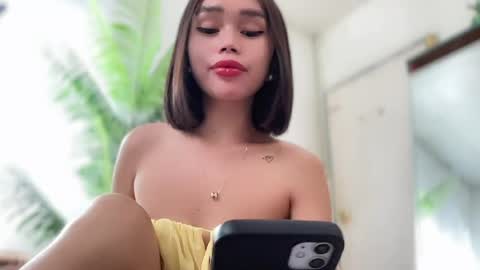 lovely_cittie18 online show from 18, 6, 2026