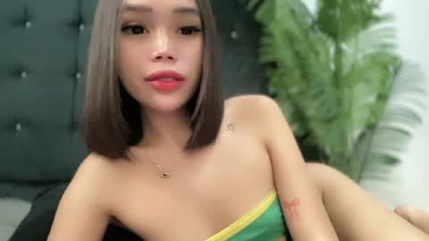 lovely_cittie18 online show from 5, 8, 2026