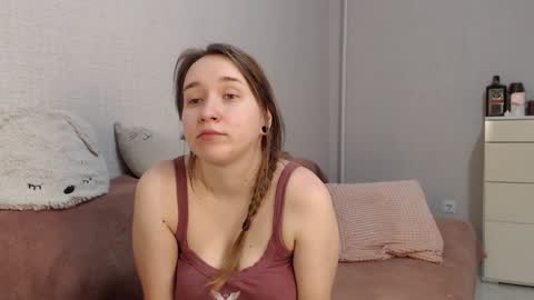 Lovely Hayley online show from 9, 1, 2025