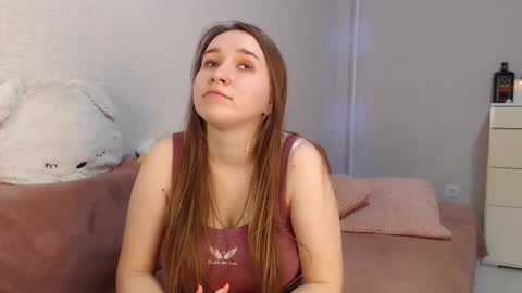 Lovely Hayley online show from 15, 2, 2025