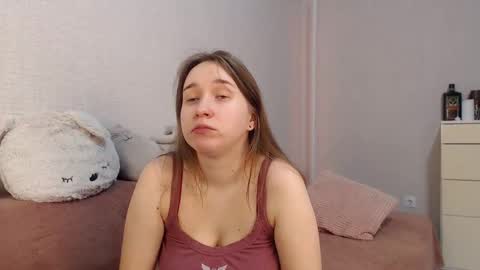 Lovely Hayley online show from 22, 2, 2025