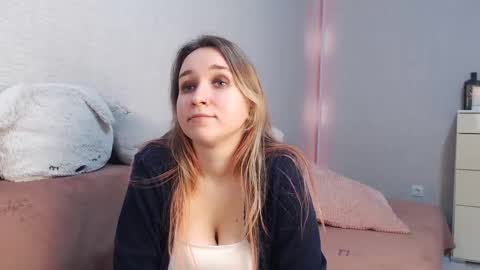 Lovely Hayley online show from 31, 1, 2026