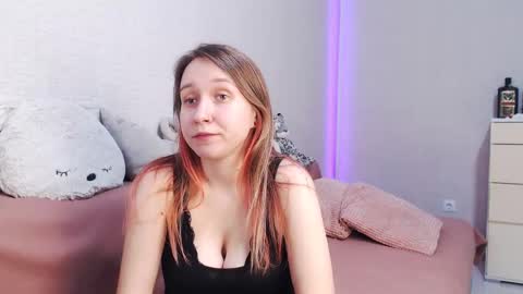 Lovely Hayley online show from 30, 4, 2026