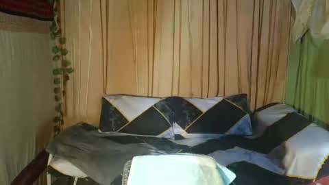 Snapshot of lovely_krizzy chatting on 3, 2, 2026 lovely_krizzy online show from 3, 2, 2026