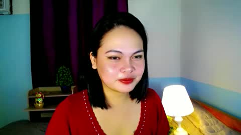 lovely_mara69x online show from 23, 10, 2025