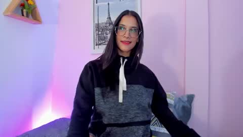 Snapshot of lovely_oliviaa chatting on 29, 7, 2026 Olivia online show from 29, 7, 2026