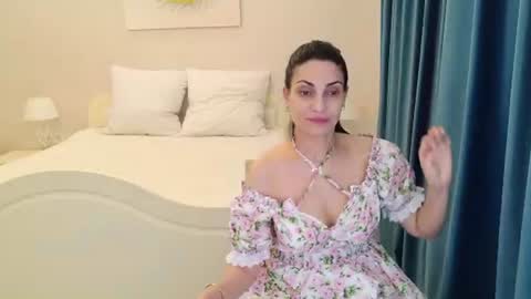 Snapshot of lovelybeatricee chatting on 18, 7, 2026 Beatrice online show from 18, 7, 2026