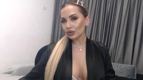 PrAllinXXXa online show from 8, 3, 2025