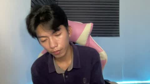 Snapshot of lovelyboy_jm chatting on 8, 7, 2026 lovelyboy_jm online show from 8, 7, 2026
