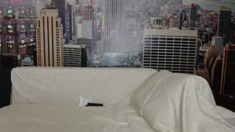 Dee online show from 25, 2, 2025