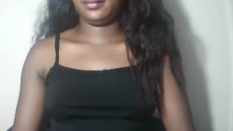 lovelylarra online show from 29, 3, 2026