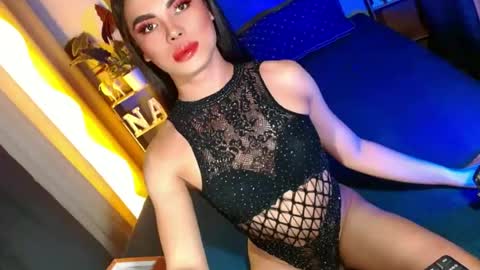 lovelymiss_shyna11 online show from 25, 6, 2026