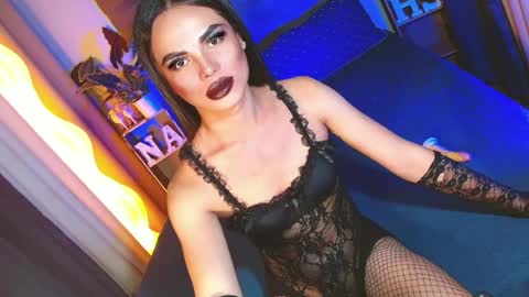 lovelymiss_shyna11 online show from 8, 7, 2026