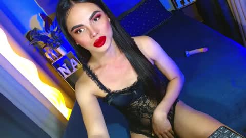 lovelymiss_shyna11 online show from 17, 7, 2026