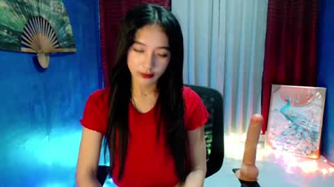 lovelypetite143 online show from 5, 7, 2026