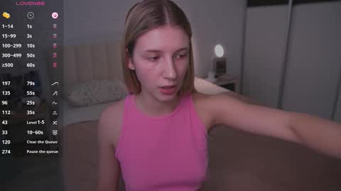 Snapshot of lovelyspacee chatting on 11, 3, 2026 Anna online show from 11, 3, 2026