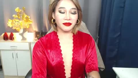 STWEET LINA online show from 27, 1, 2025