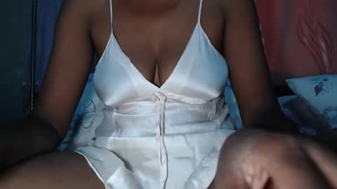 miss fancy louis online show from 18, 2, 2025