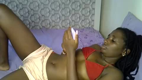 lovelytin online show from 15, 2, 2026