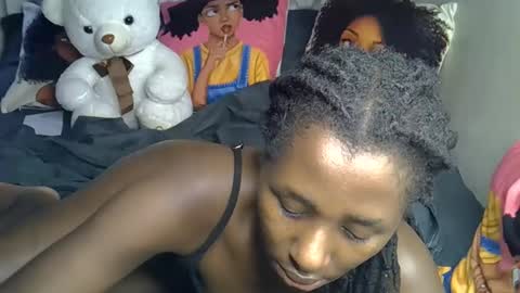 lovelytin online show from 4, 3, 2026