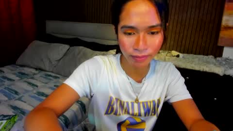 Snapshot of lovemarie19x chatting on 21, 1, 2025 pauleen online show from 21, 1, 2025