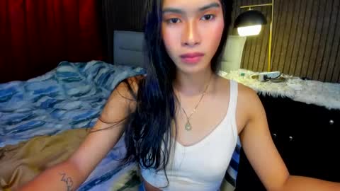 Snapshot of lovemarie19x chatting on 22, 1, 2025 pauleen online show from 22, 1, 2025