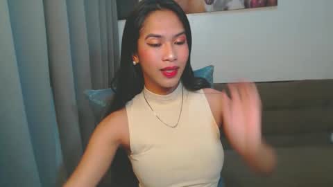 Snapshot of lovemarie19x chatting on 11, 9, 2025 pauleen online show from 11, 9, 2025